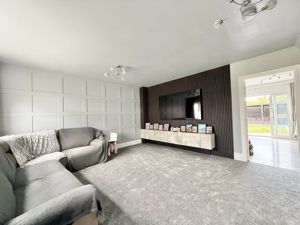 Photo 6- click for photo gallery